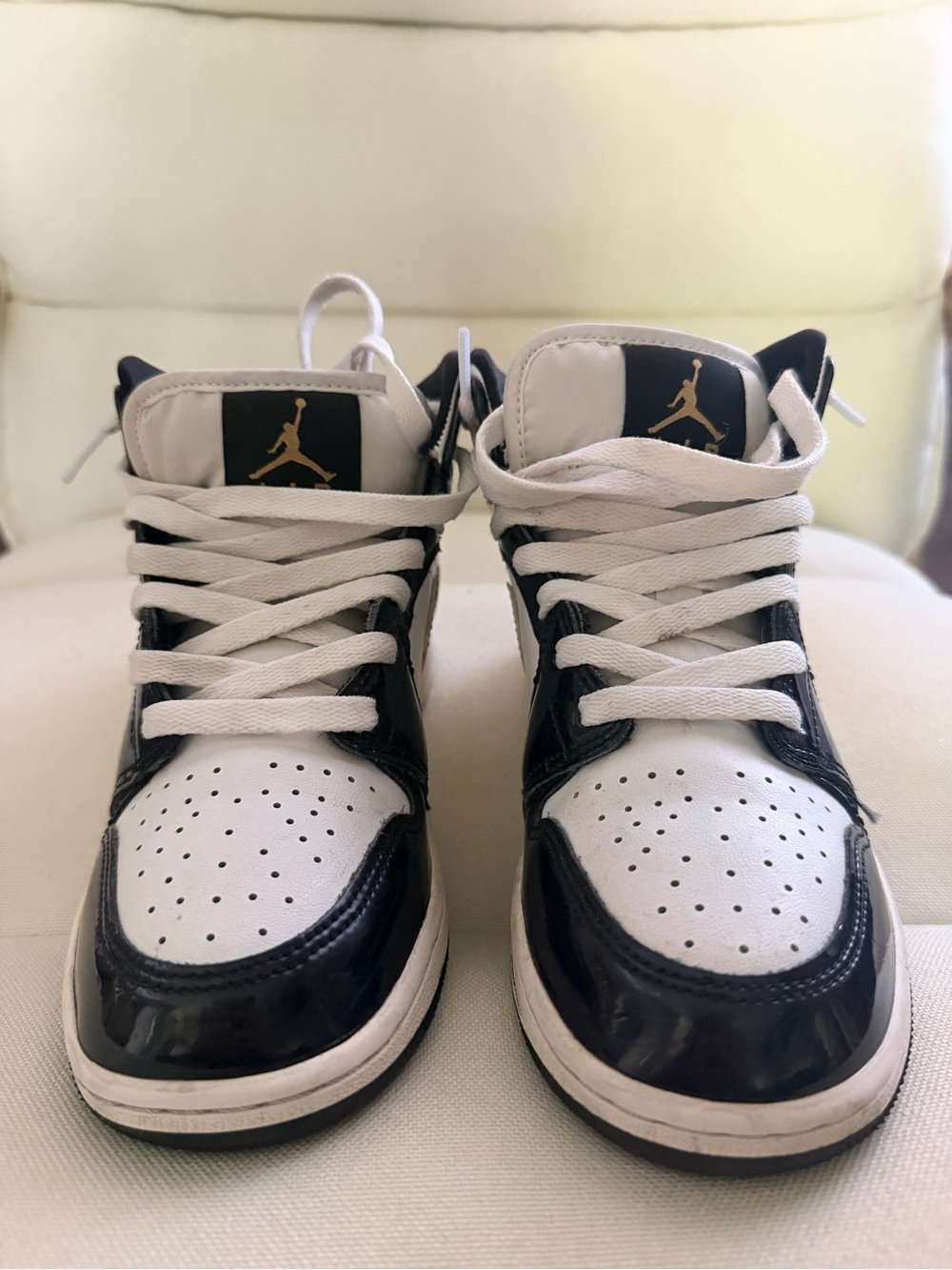 Nike Air Jordan Kids High-Top Sneakers in Black and White with Gold Jumpman